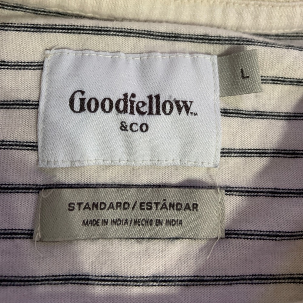 Stripped Long Sleeve Tee - Picture 3 of 3